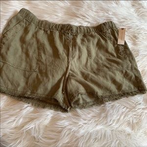 Anthropologie Shorts - Anthropologie NWT Cloth & Stone Drawstring Shorts Anthropologie Shorts - Anthropologie NWT Cloth & Stone Drawstring Shorts